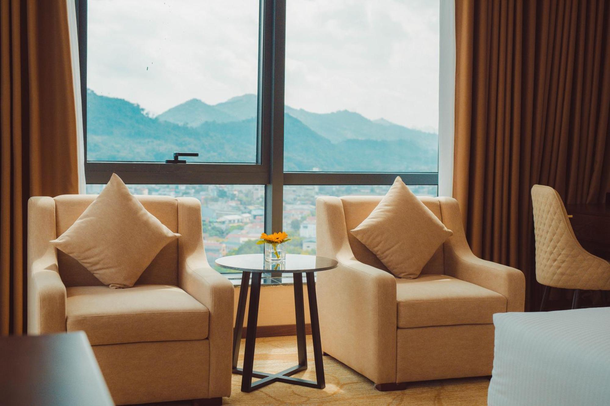 Muong Thanh Luxury Cao Bang Exteriör bild