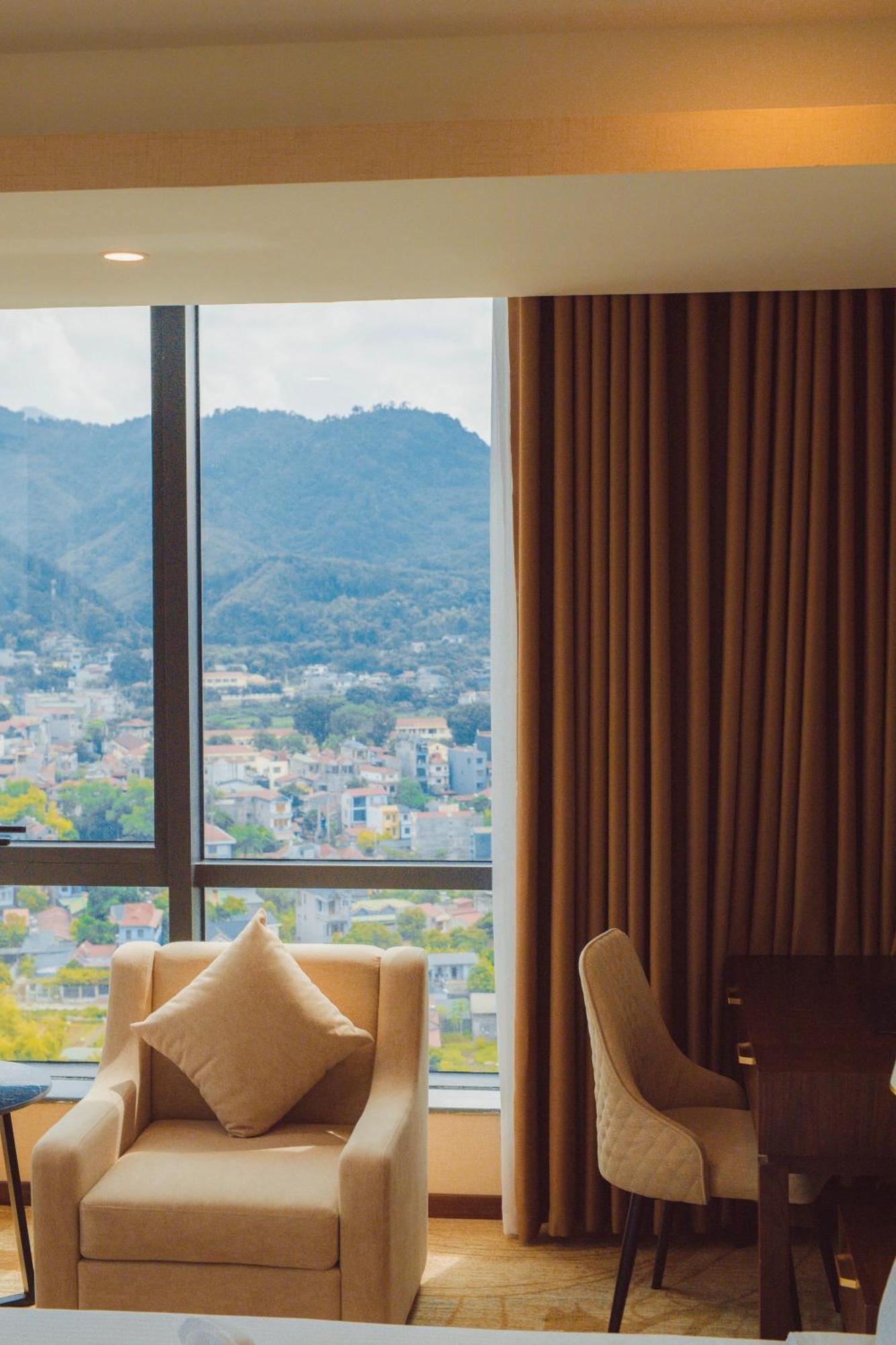 Muong Thanh Luxury Cao Bang Exteriör bild