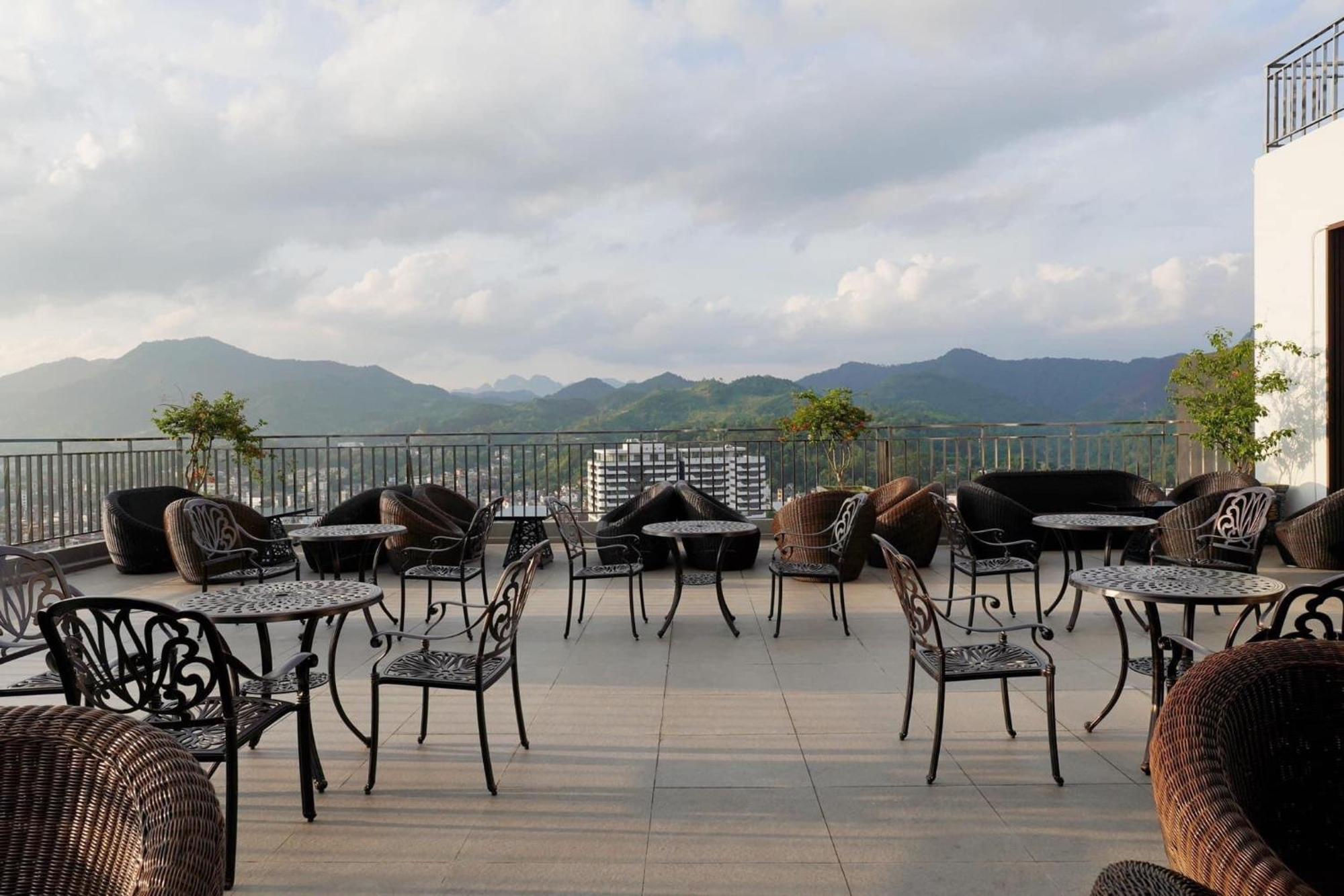 Muong Thanh Luxury Cao Bang Exteriör bild